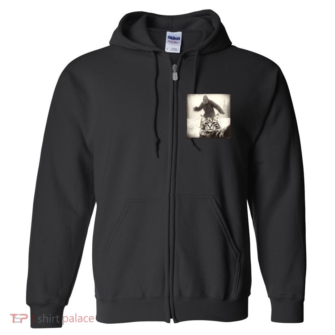 Selfie Cat Finds Bigfoot Sasquatch Funny Cat Bigfoot Photo Full Zip Hoodie