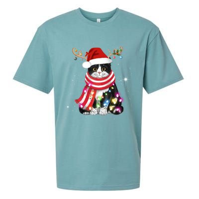 Santa Cat Gorgeous Reindeer Light Christmas Lover Gift Sueded Cloud Jersey T-Shirt