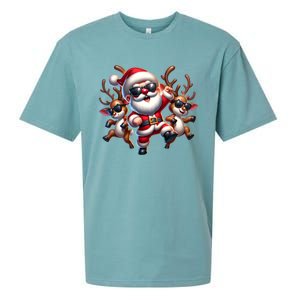 Santa Claus Is Dancing On Xmas Christmas Funny Cool Gift Sueded Cloud Jersey T-Shirt