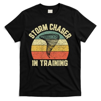 Storm Chaser In Training Meteorologist Love Tornado Design T-Shirt