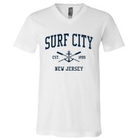 Surf City Nj Vintage Crossed Oars Boat Anchor V-Neck T-Shirt