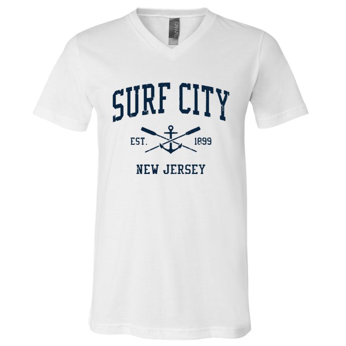 Surf City Nj Vintage Crossed Oars Boat Anchor V-Neck T-Shirt