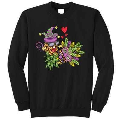 Swingers Couple Pineapples funny Mardi Gras Sweatshirt