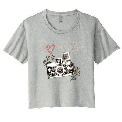 Storyteller Camera Photography Photographer Cool Women's Crop Top Tee