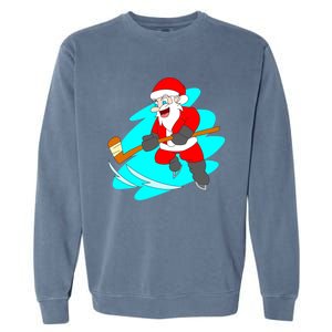 Santa Claus Playing Ice Hockey Player Christmas Celebration Gift Garment-Dyed Sweatshirt