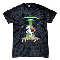 Santa Claus Riding Unicorn Alien Space Ufo Christmas Design Tie-Dye T-Shirt