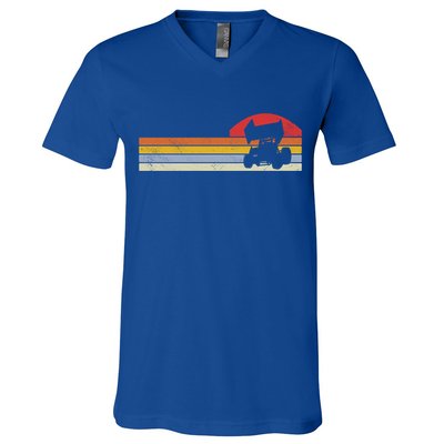 Sprint Car Racing Vintage Gift V-Neck T-Shirt