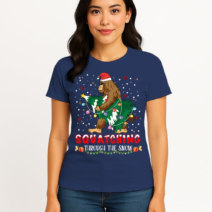 Sasquatch Christmas Squatching Bigfoot Santa Xmas Tree Light Womens T-Shirt