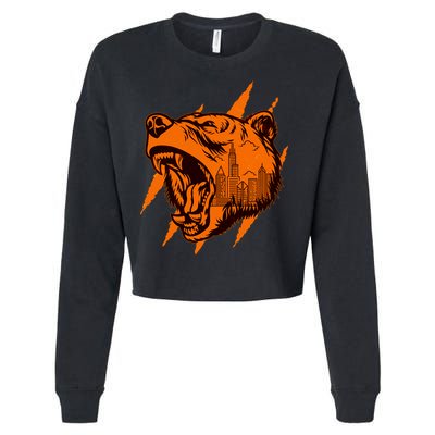 Sporty Chicago Skyline Roaring Bear Cropped Pullover Crew