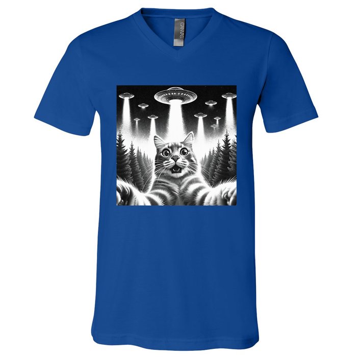 Scared Cat Selfie with UFOs V-Neck T-Shirt