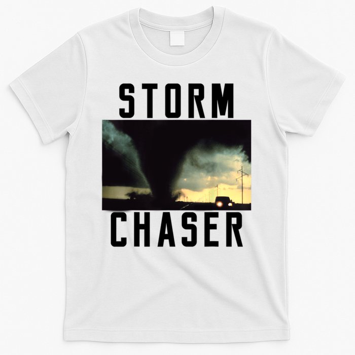 Storm Chaser Tornado Picture Weather Meteorologist T-Shirt