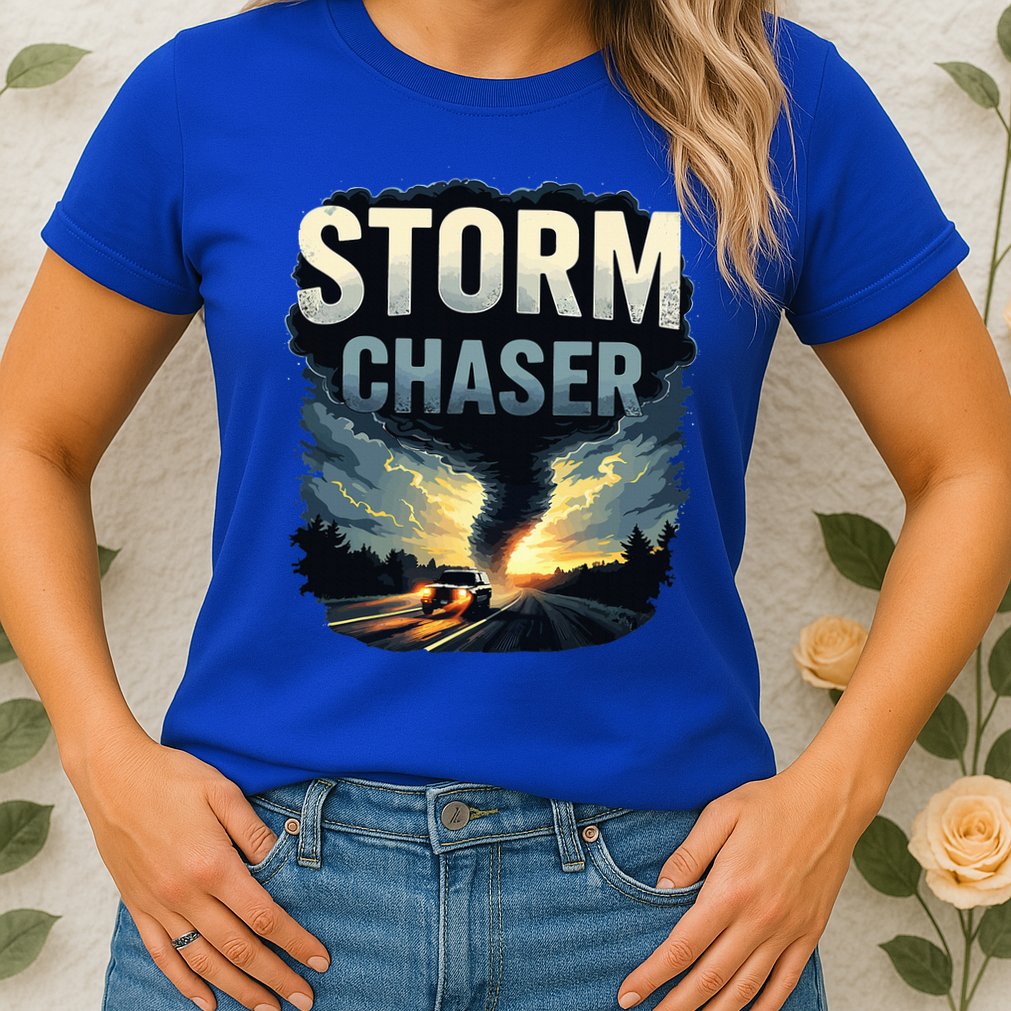 Storm Chaser Tornado Picture Weather Meteorologist Womens T-Shirt