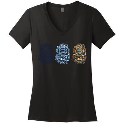 Scuba Diver Vintage Women's V-Neck T-Shirt