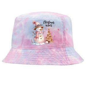 Snowman Christmas Vibes Cute Xmas Tree Winter Wonderland Tank Top Tie-Dyed Bucket Hat