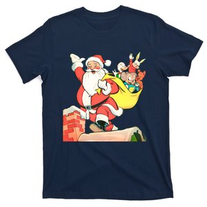 Santa Claus With His Friends On The Roof By The Fireplace At Christmas Retro Vin T-Shirt