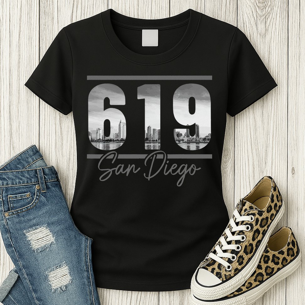 San Diego 619 Area Code Vintage Skyline California Womens T-Shirt