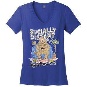 Social Distance Bigfoot Halloween Costume Women's V-Neck T-Shirt