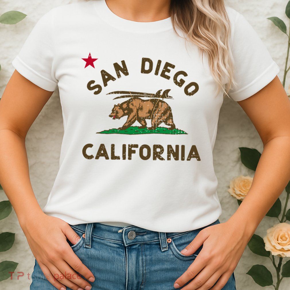 San Diego California Beach Flag Bear Surf Ca Womens T-Shirt
