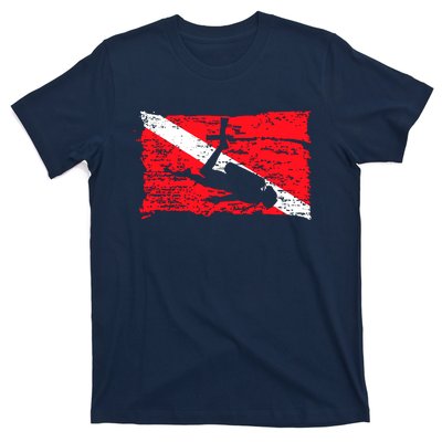 Scuba Diving Diver Down Flag Awesome Marine Diver Dive Gift T-Shirt