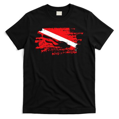 Scuba Diving Diver Down Flag Awesome Marine Diver Dive Gift T-Shirt