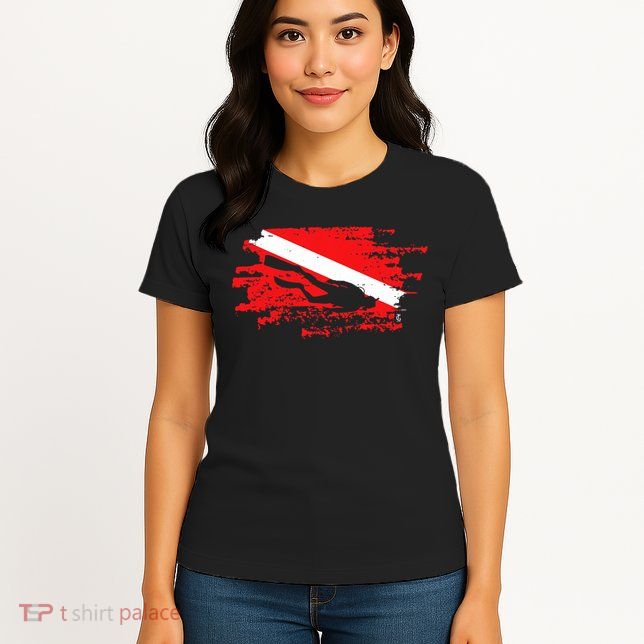 Scuba Diving Diver Down Flag Awesome Marine Diver Dive Gift Womens T-Shirt