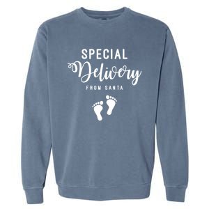 Special Delivery From Santa Pregnancy Announcet Gift Garment-Dyed Sweatshirt