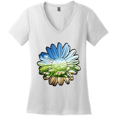 Summer Daisy Field Women's V-Neck T-Shirt
