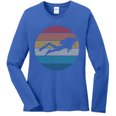 Scuba Diving Great Gift Vintage Retro Ocean Scuba Diver Gift Cute Gift Ladies Long Sleeve Shirt