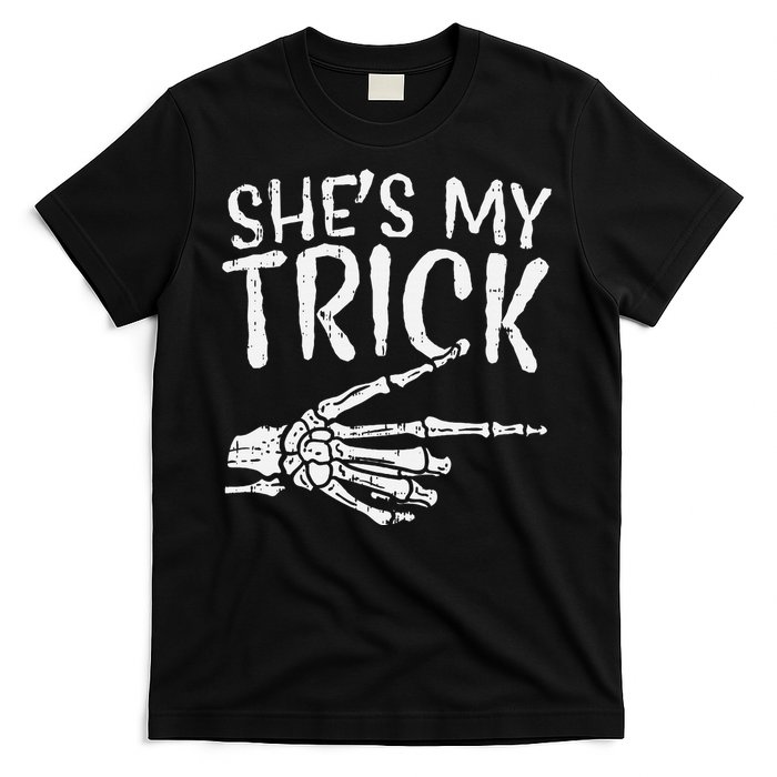 Spooky Duo Halloween Costume for Couples T-Shirt