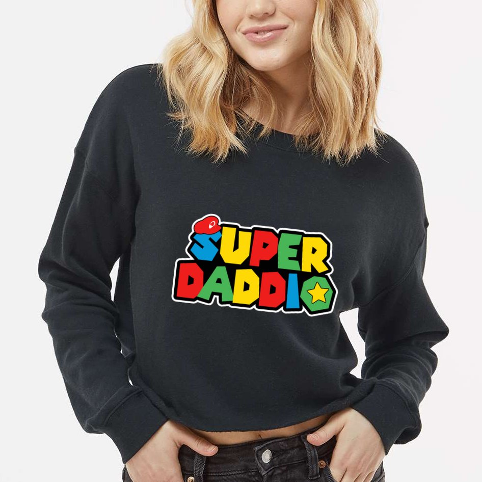 Super Daddio Retro Video Game Fathers Day Dad Gaming Cropped Pullover Crew