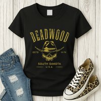 South Dakota Usa Skull Distressed Design Womens T-Shirt