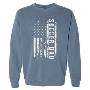 Soccer DAD USA Flag Soccer Team Fan DADDY Father's Day Garment-Dyed Sweatshirt