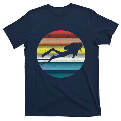 Scuba Diving Vintage Retro Ocean Scuba Diver Gift T-Shirt