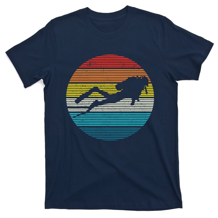 Scuba Diving Vintage Retro Ocean Scuba Diver Gift T-Shirt