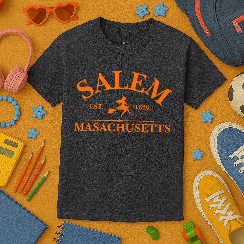 Salem Est 1626 Massachusetts Vintage Halloween Witch Wo Kids T-Shirt