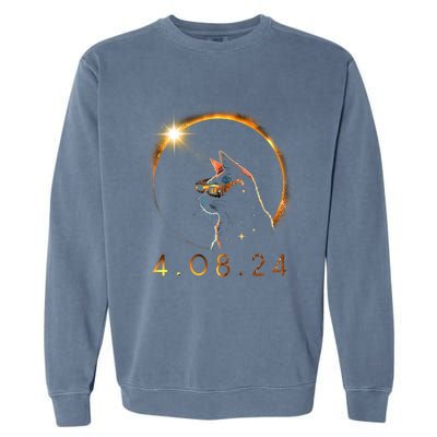 Solar Eclipse Cat Wearing Solar Eclipse Glasses Garment-Dyed Sweatshirt