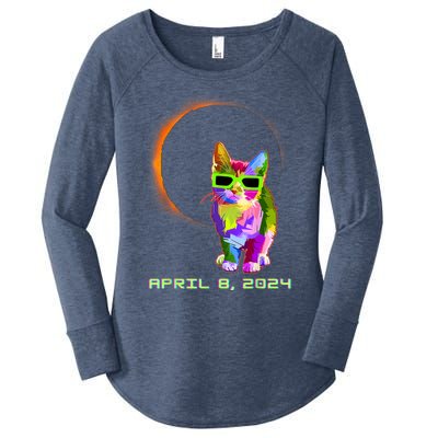 Solar Eclipse Cat Wearing Solar Eclipse Glasses Women's Perfect Tri Tunic Long Sleeve Shirt