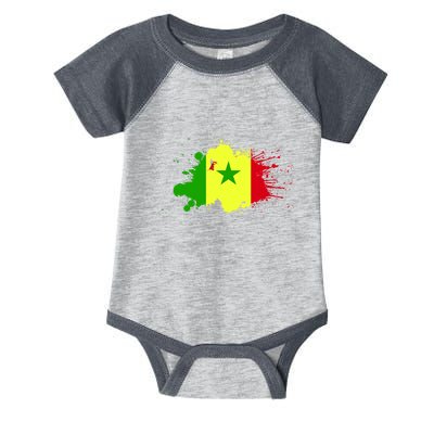 Senegal Flag Grunge Infant Baby Jersey Bodysuit