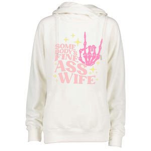 SomebodyS Fine Ass Wife Retro Skeleton Hand Witchy Cute Gift Womens Funnel Neck Pullover Hood