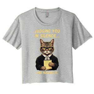 Sarcastic Funny Cat Judging You In Silence And Nailing It Women's Crop Top Tee