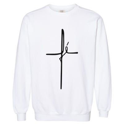 Simple Faith Cross In Portuguese Camiseta Fe Garment-Dyed Sweatshirt