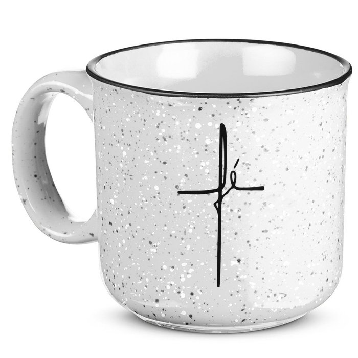 Simple Faith Cross In Portuguese Camiseta Fe 15oz Campfire Ceramic Mug