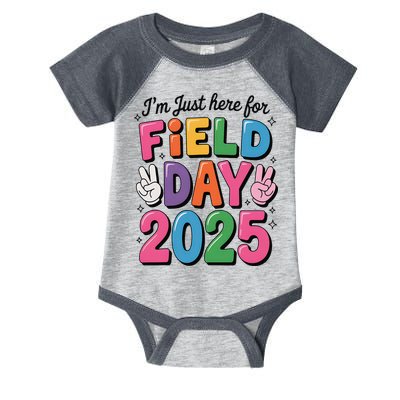 School Field Day Teacher Im Just Here For Field Day 2025 Infant Baby Jersey Bodysuit