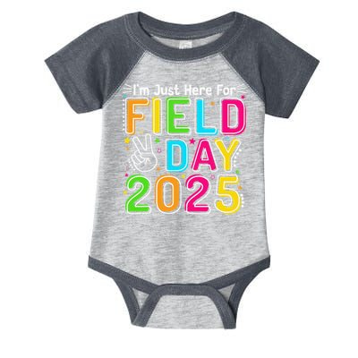School Field Day Teacher Im Just Here For Field Day 2025 Infant Baby Jersey Bodysuit