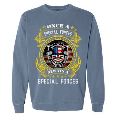 Special Forces De Oppresso Liber Green Beret Skull Garment-Dyed Sweatshirt