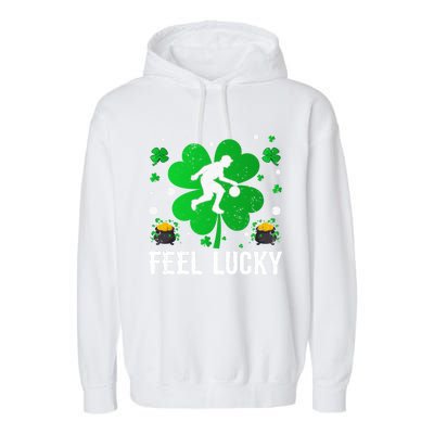 Shamrock Feel Lucky Basketball Player St Patrick's Day Gift Garment-Dyed Fleece Hoodie