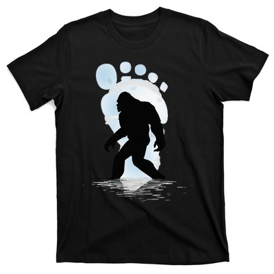 Sasquatch Footprint Moon Light Bigfoot Lovers Gifts T-Shirt