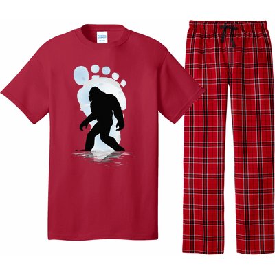 Sasquatch Footprint Moon Light Bigfoot Lovers Gifts Pajama Set