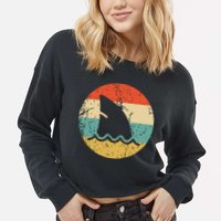 Shark Fin Retro Style Shark Cropped Pullover Crew