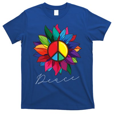 Sunflower Flower Rainbow Peace Sign World Retro Hippie 70s Gift T-Shirt